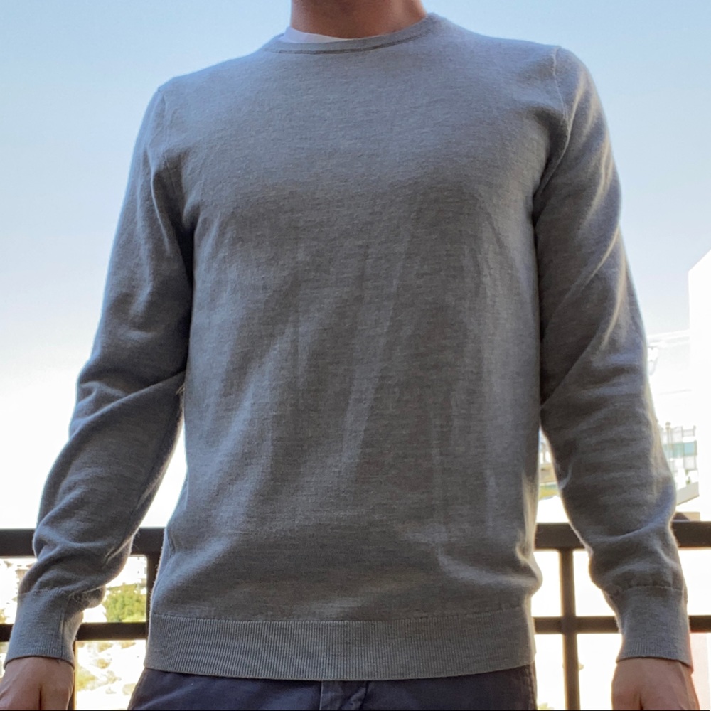 The Tie Bar Men’s Crewneck Sweater